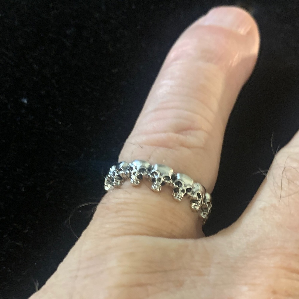 Silver Skull Ring